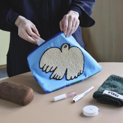 <img class='new_mark_img1' src='https://img.shop-pro.jp/img/new/icons14.gif' style='border:none;display:inline;margin:0px;padding:0px;width:auto;' />2180.[Olya] Fluffy Flat Pouch(Bird)