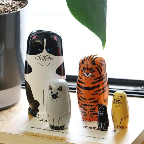 2228.[MIDORI KOMATSU] Matryoshka(Feline 5 Cat)
