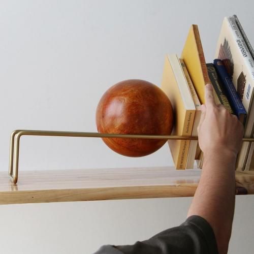 2237.[DETAIL] Slope Bookend(gold)