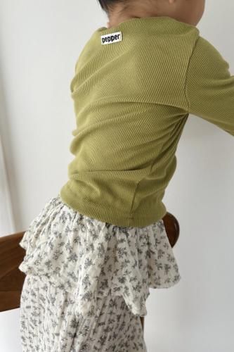 <img class='new_mark_img1' src='https://img.shop-pro.jp/img/new/icons14.gif' style='border:none;display:inline;margin:0px;padding:0px;width:auto;' />2309.rib knit tops(olive)