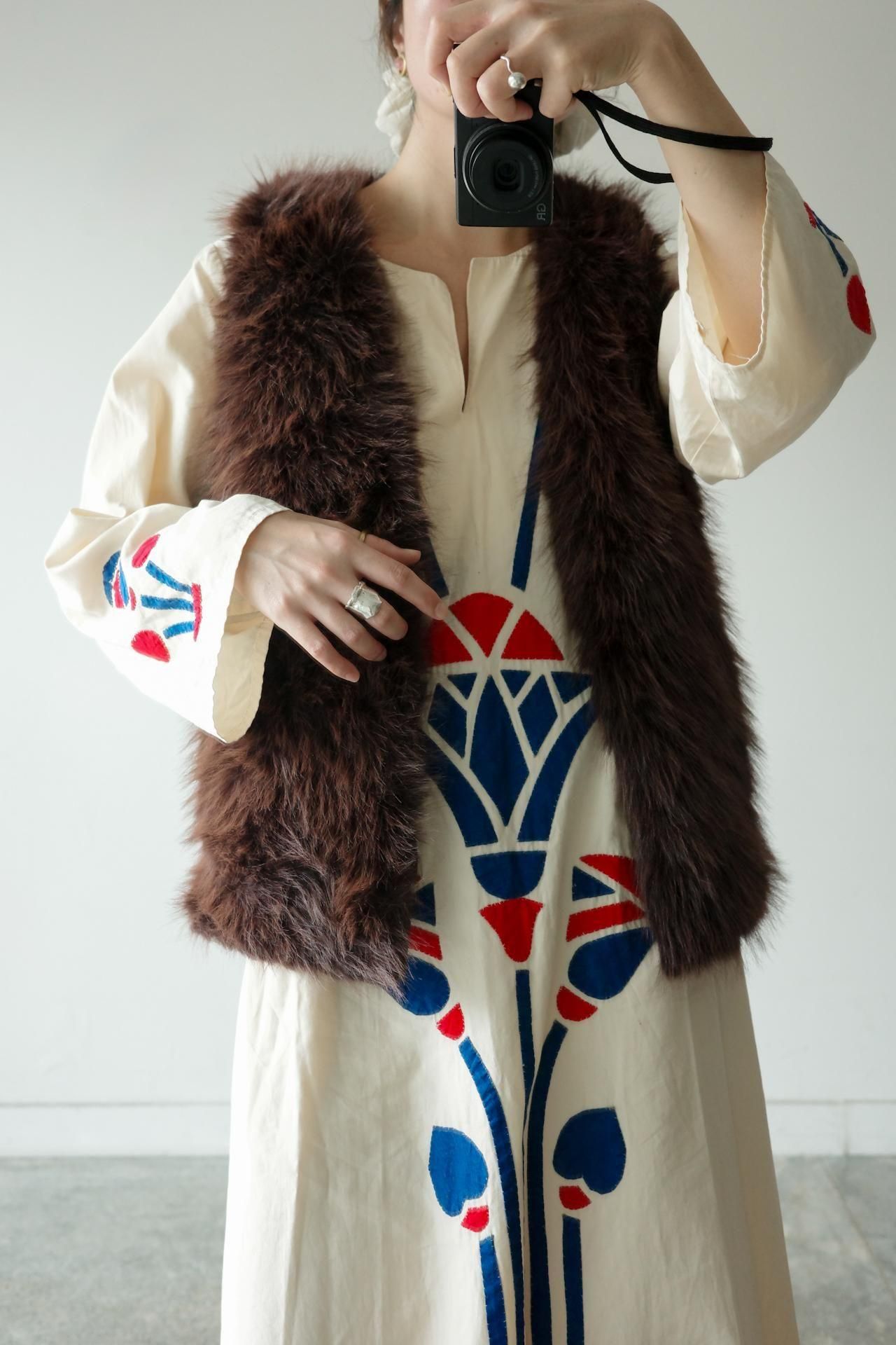 使用感なし！Theory　高級毛皮ロングベストコート　フォックス おすすめ))韓国 リアルファー フォックスファ 毛皮 ロングベスト