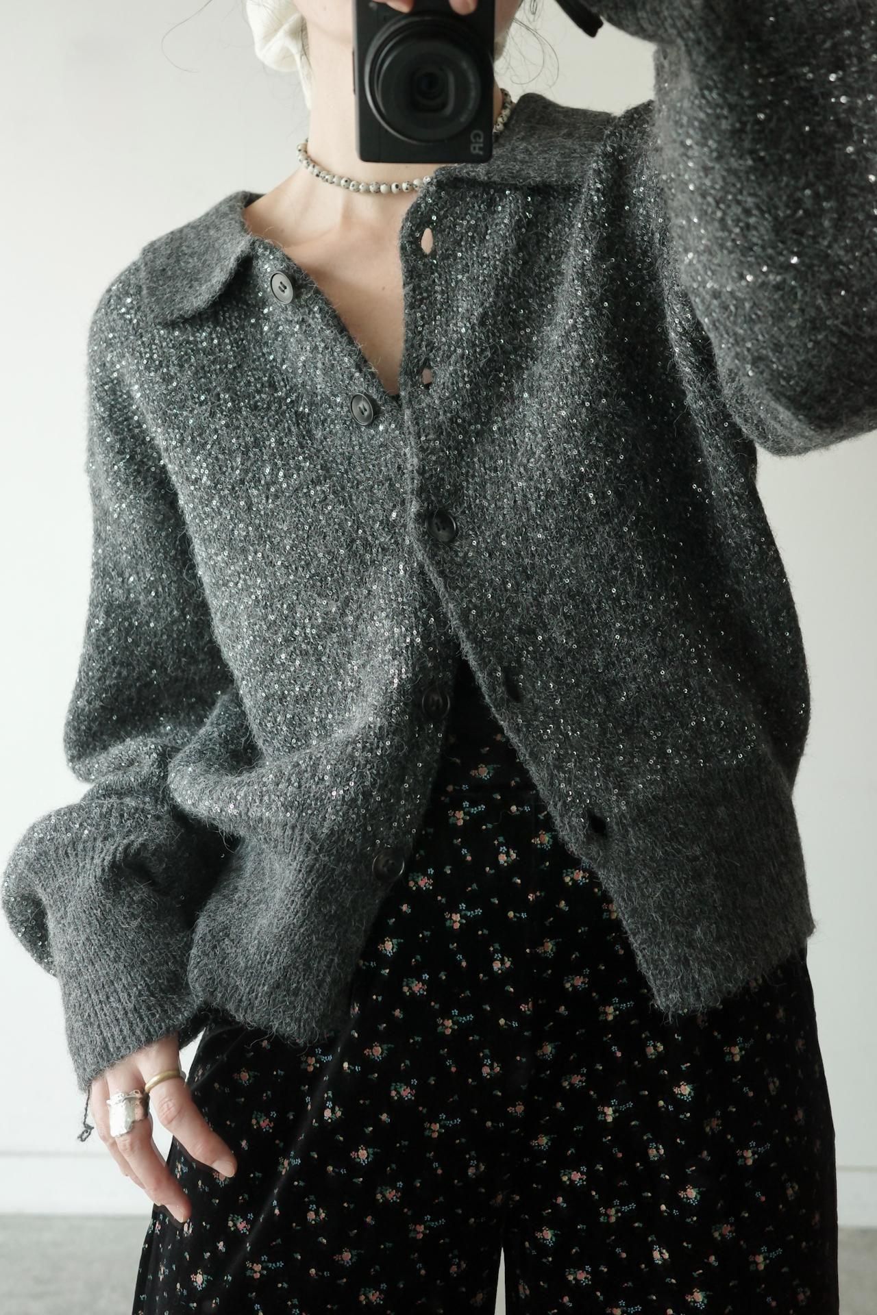 2313.スパンコール ポロニットカーディガン(brown / gray) - MERCI CAMPA