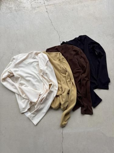 <img class='new_mark_img1' src='https://img.shop-pro.jp/img/new/icons14.gif' style='border:none;display:inline;margin:0px;padding:0px;width:auto;' />2331.ソフトベロア ボートネック プルオーバー(ivory / butter yellow / brown / black)