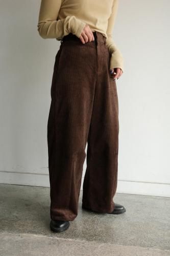 <img class='new_mark_img1' src='https://img.shop-pro.jp/img/new/icons14.gif' style='border:none;display:inline;margin:0px;padding:0px;width:auto;' />2332.コーデュロイ カーブパンツ(brown / black)
