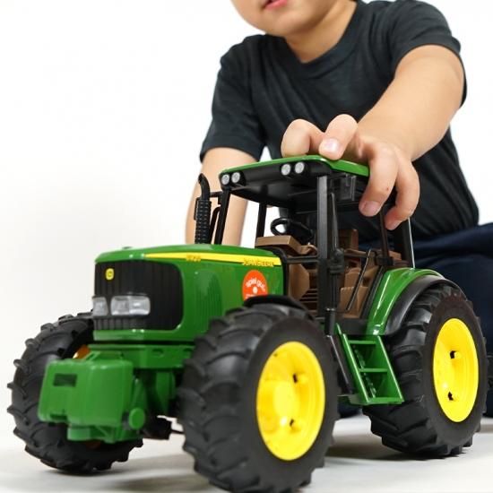 ブルーダートラクター⚠️廃盤商品⚠️ CATメガトラクター | ブルーダー（bruder） - ジョブ