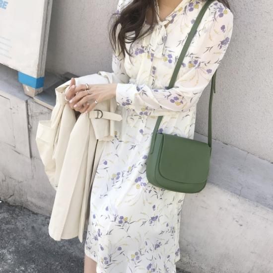 ワンピース ボウタイリボンとシースルーでちょっとゆるふわガーリーな感じの花柄ワンピ 韓国セレクトショップ通販レディースmarron マロン ワンピース ボウタイリボンとシースルーでちょっとゆるふわガーリーな感じの花柄ワンピ 韓国セレクトショップ通販レディースmarron マロン