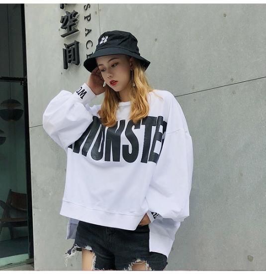ビッグトレーナー 袖がバカーンとバルーンで可愛い韓国オルチャン原宿系トップス 韓国 ワンピース ドレス 通販レディースmarron マロン ビッグトレーナー 袖がバカーンとバルーンで可愛い韓国オルチャン原宿系トップス 韓国 ワンピース ドレス 通販レディースmarron マロン