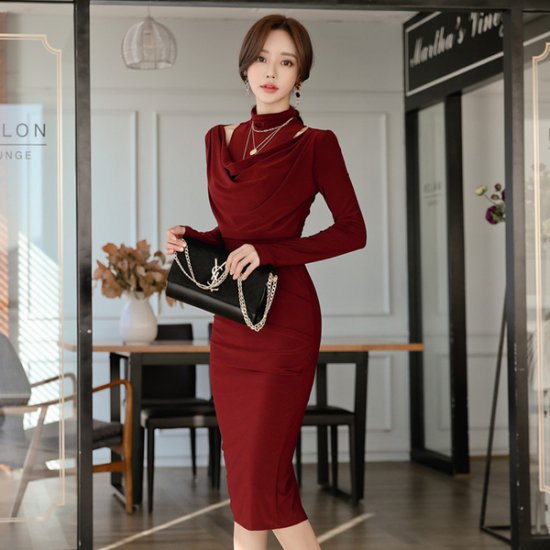 ワンピース 韓国ドレス チラッと見えるデコルテが とってもエレガント大人な主役になれるタイトワンピース 韓国 ワンピース ドレス 通販レディースmarron マロン