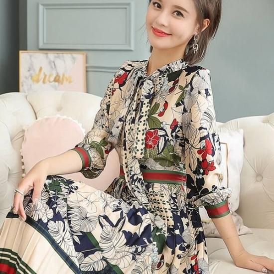 ★ワンピース ドレス 花柄 エスニック風 フレア 長袖 韓国 k78 韓国ワンピース 個性的花柄が大人可愛いエスニック風ワンピース