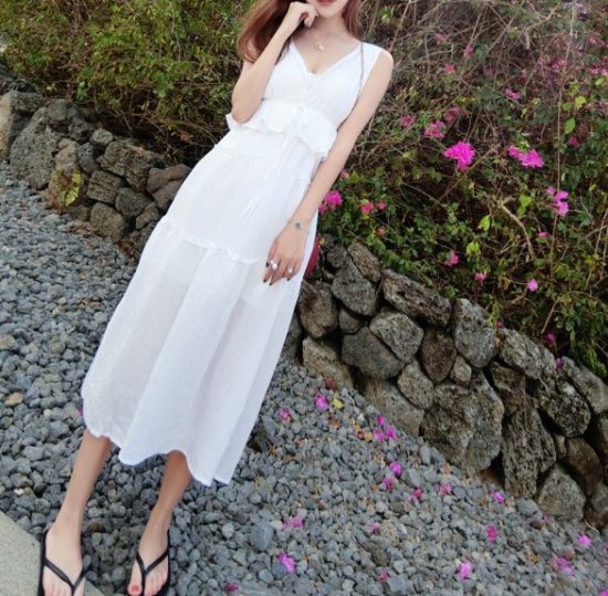 韓国ワンピース 夏のバックコンシャス純白清楚ワンピ 韓国 ワンピース ドレス 通販レディースmarron マロン