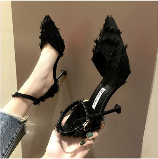 サンダル とっても可愛いパンプスピンヒールサンダル 韓国 ワンピース ドレス 通販レディースmarron マロン