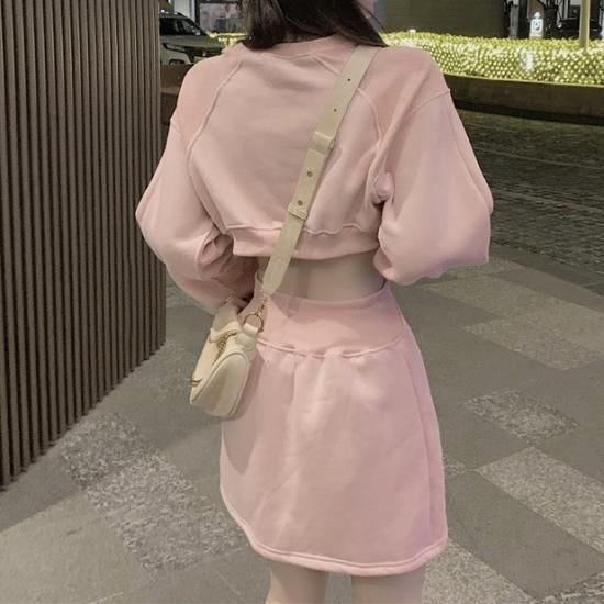 ワンピース 後ろ姿がとっても可愛いバックコンシャスワンピース 韓国 ワンピース ドレス 通販レディースmarron マロン ワンピース 後ろ姿がとっても可愛いバックコンシャスワンピース 韓国 ワンピース ドレス 通販レディースmarron マロン