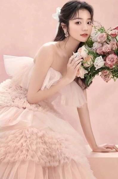 パーティー フレア 結婚式 ピンク ウェディングドレス 韓国 org.jpg