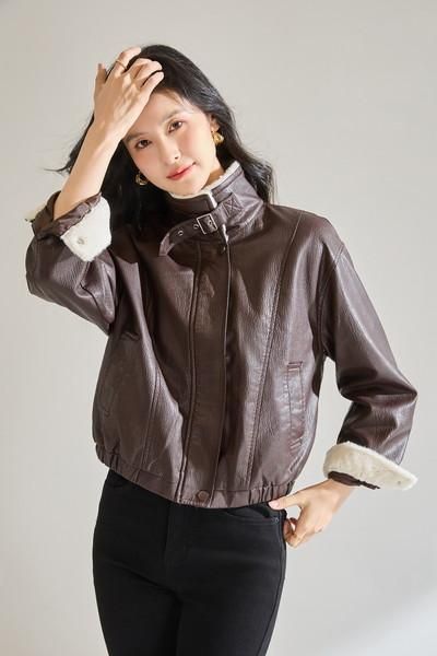 ڹ񥢥㥱åȤΥ֥륾