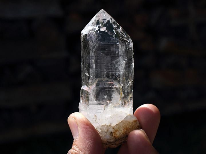 【匿名発送】ヒマラヤ産 水晶ポイント サインジ産ヒマラヤ水晶ポイント - ヒマラヤ水晶専門店