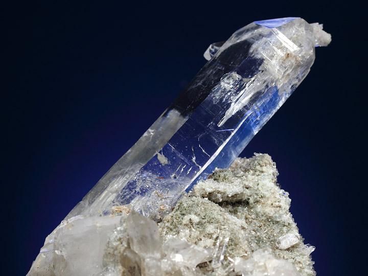 マニカラン/パールヴァティー産ヒマラヤ水晶クラスター