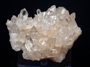 マニカラン産ヒマラヤ水晶クラスター