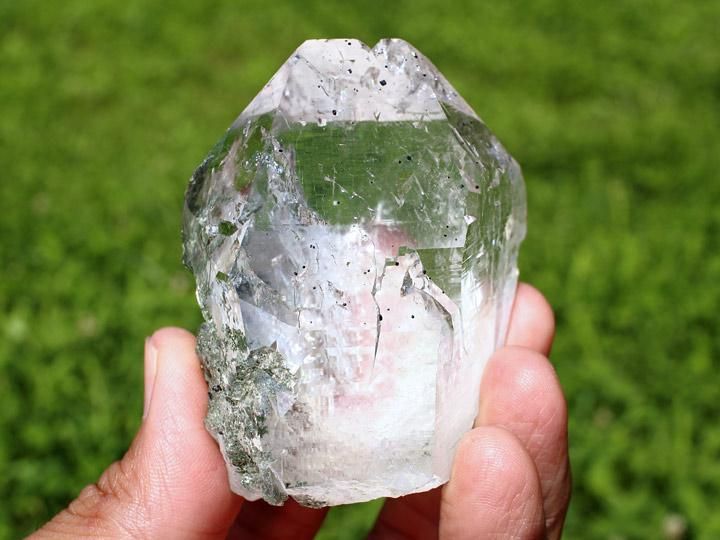 マニハール産ヒマラヤ水晶ポイント - ヒマラヤ水晶専門店 ヒマラヤン