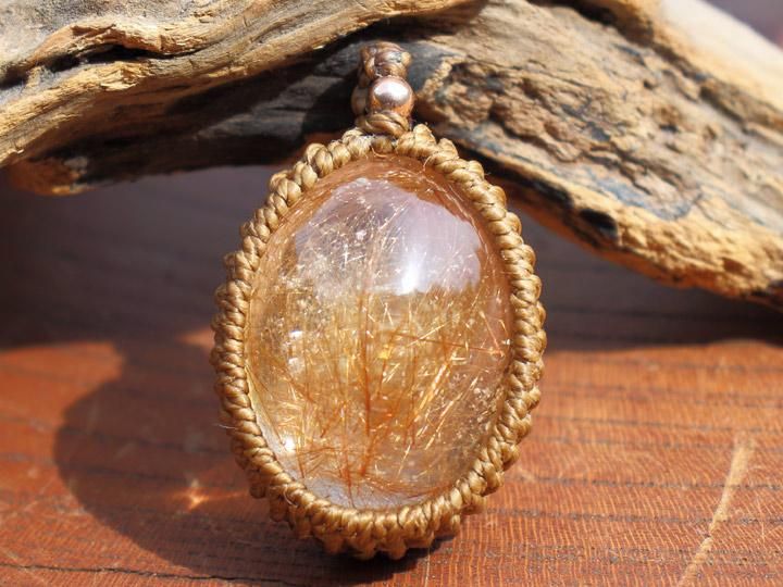 ヒマラヤ水晶カボションペンダント - ヒマラヤ水晶専門店 ヒマラヤン