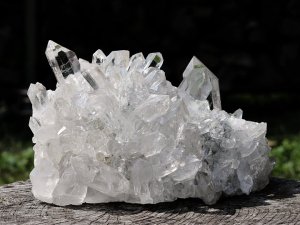 マニハール産ヒマラヤ水晶クラスター