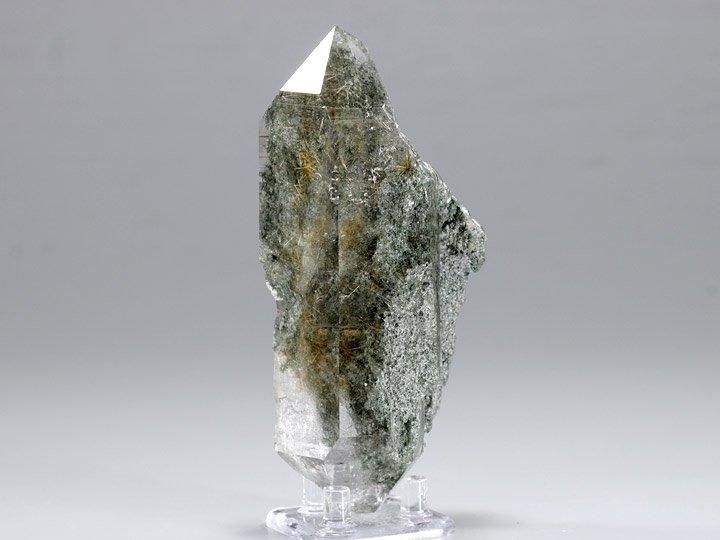 ！！月末限定価格！！ヒマラヤマニハール水晶1.04Kg虹入り マニハール産ヒマラヤ水晶では珍しい丸玉/希少なルチル入りの70