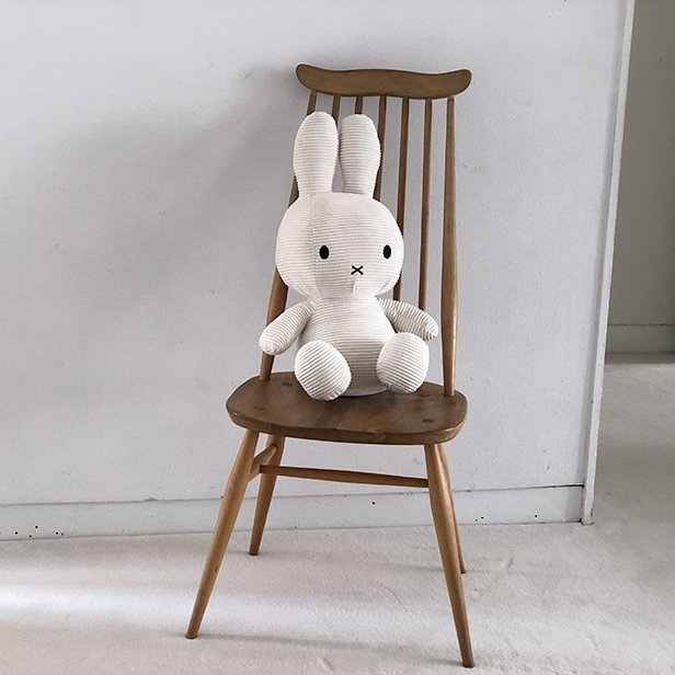<img class='new_mark_img1' src='https://img.shop-pro.jp/img/new/icons39.gif' style='border:none;display:inline;margin:0px;padding:0px;width:auto;' />Miffy Corduroy 50cm