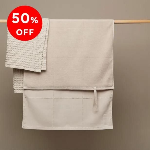 <img class='new_mark_img1' src='https://img.shop-pro.jp/img/new/icons20.gif' style='border:none;display:inline;margin:0px;padding:0px;width:auto;' />50OFFCALM TOWEL TO GO 60  120