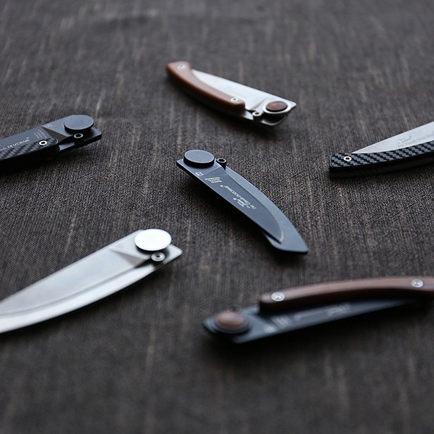 POCKET KNIFE<img class='new_mark_img2' src='https://img.shop-pro.jp/img/new/icons3.gif' style='border:none;display:inline;margin:0px;padding:0px;width:auto;' />