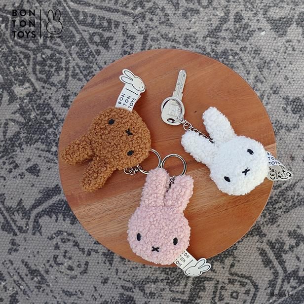 ふわふわ巻き毛のフラットなキーチェーンTinyTeddy Miffy＜クリック