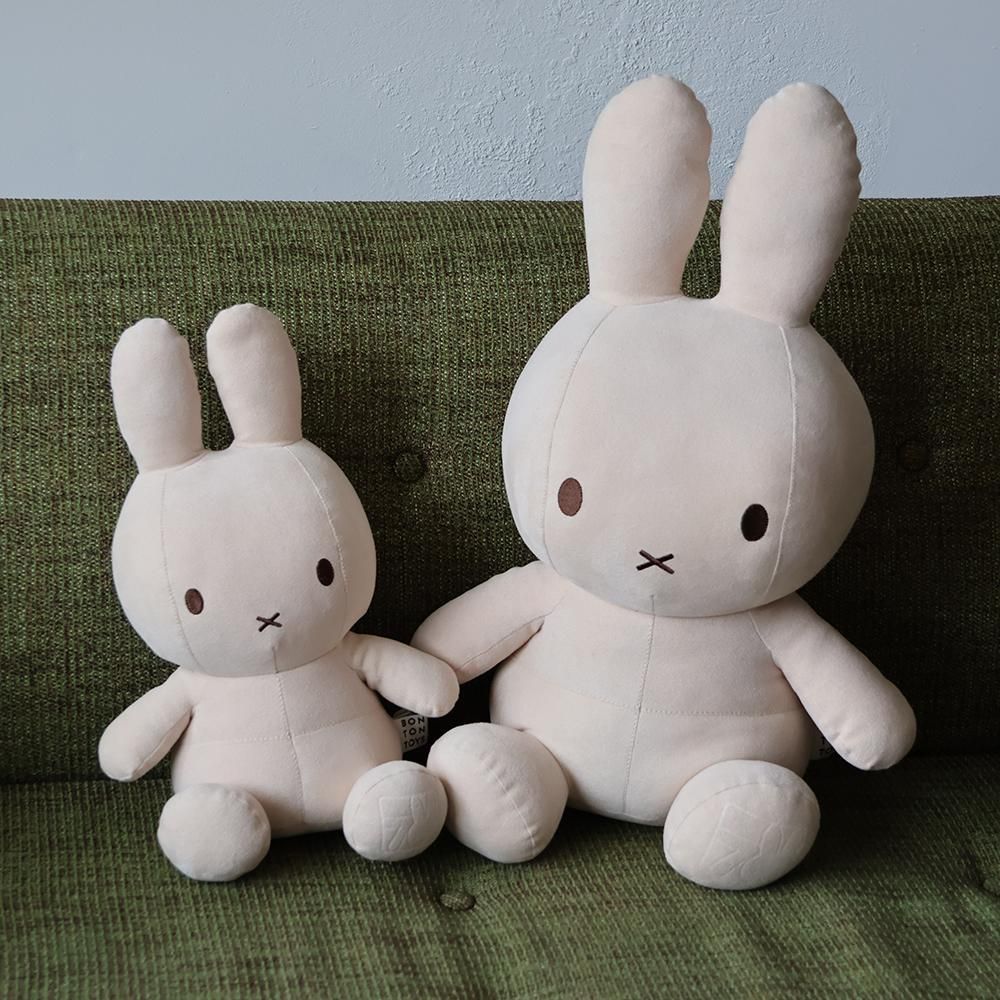 新商品2025HOLIDAY COLLECTION】Faux Suede Beige【祝70周年の限定