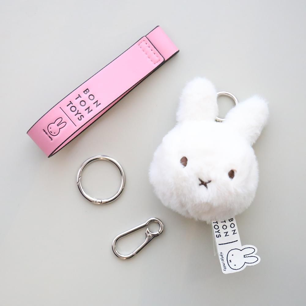 新商品2025HOLIDAY COLLECTION】ECO Fuzzy BagCharm - marcs store