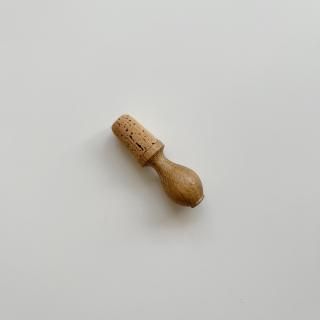 WINE BOTTLE STOPPER