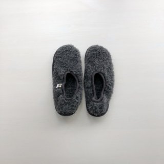 ROOM SHOES