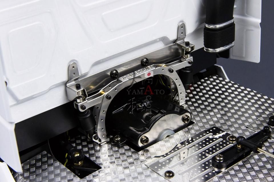 タミヤ1/14トラック SCANIA ステンレス製キャブロックホルダー