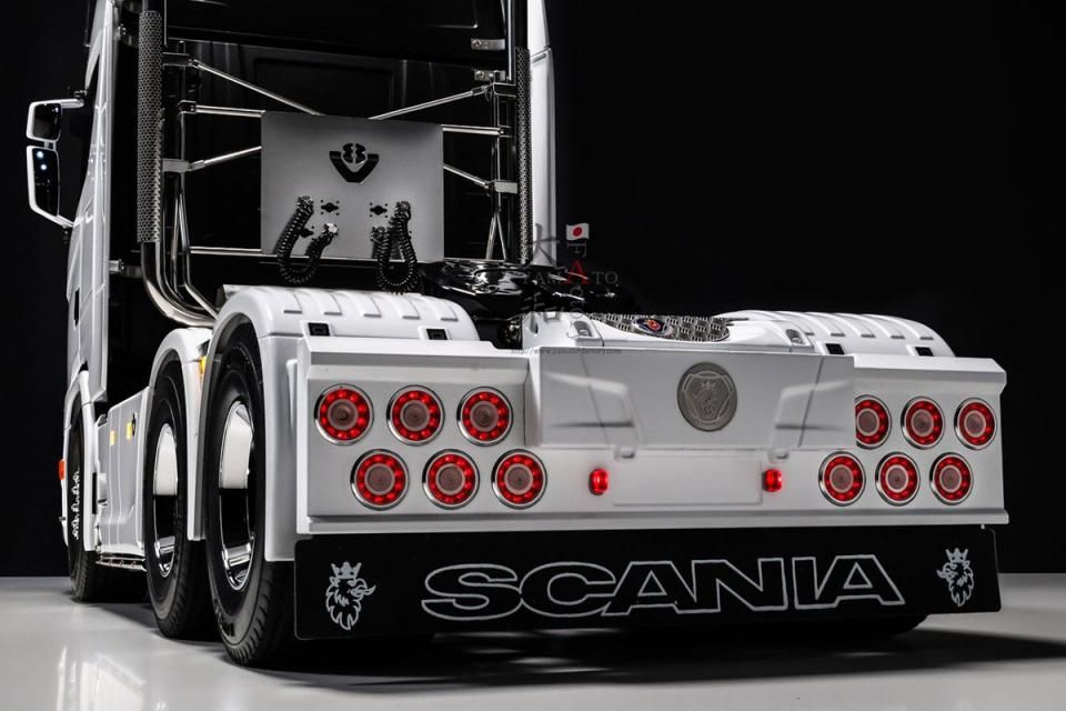 SCANIA ߥȥ󥰥ơ饤ȥХѡå
