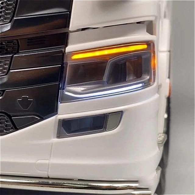タミヤ1/14 SCANIA 770s、8×4/4兼用 シーケンシャルウィンカー タミヤ1/14 SCANIA 770s、8×4/4兼用 シーケンシャルウィンカー
