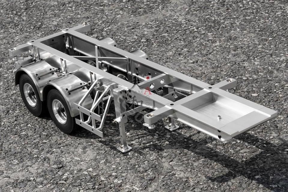 タミヤ1/14 20ftコンテナ積載用セミトレーラー タミヤ1/14 20ftコンテナ積載用セミトレーラー