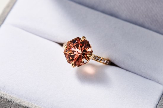 FLORAL RING WITH OREGON SUNSTONE
