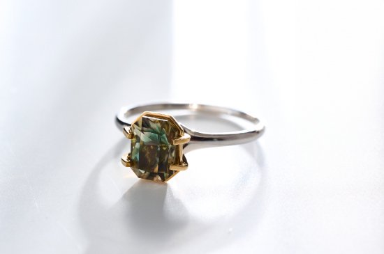 <img class='new_mark_img1' src='https://img.shop-pro.jp/img/new/icons6.gif' style='border:none;display:inline;margin:0px;padding:0px;width:auto;' />OREGON SUNSTONE RING NO'1