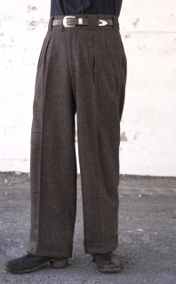 <img class='new_mark_img1' src='https://img.shop-pro.jp/img/new/icons27.gif' style='border:none;display:inline;margin:0px;padding:0px;width:auto;' />The GROOVIN HIGH 1930 trousersѥ