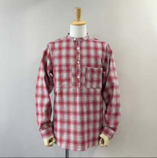 <img class='new_mark_img1' src='https://img.shop-pro.jp/img/new/icons1.gif' style='border:none;display:inline;margin:0px;padding:0px;width:auto;' />Dappers pullover shirts lot1803
