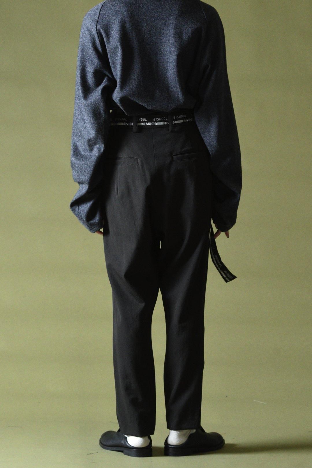 パンツ BISHOOL Wool Gabardine Kung-Fu Pants BISHOOL（ビシュール）の「BISHOOL Wool Gabardine 3 Tuck Big