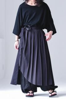 Pleats HAKAMA Cloth black