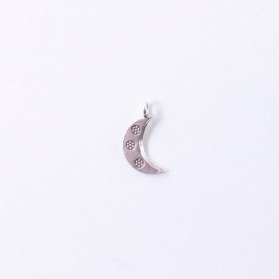 銀製 アンティーク小物入れミャンマー産カレンシルバー 銀製 アンティーク小物入れミャンマー産カレンシルバー カレン