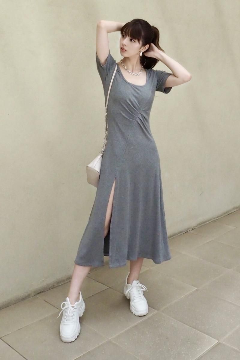 柳ゆり菜着用 スリットカットソードレス Gray 柳ゆり菜着用 スリットカットソードレス Gray