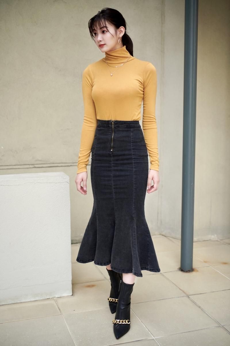 吉澤遥奈着用 ボトルネックカットソー【YE】