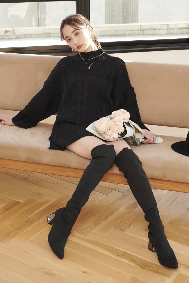 鈴木友菜着用 ドロップショルダーケーブルニット【BK】