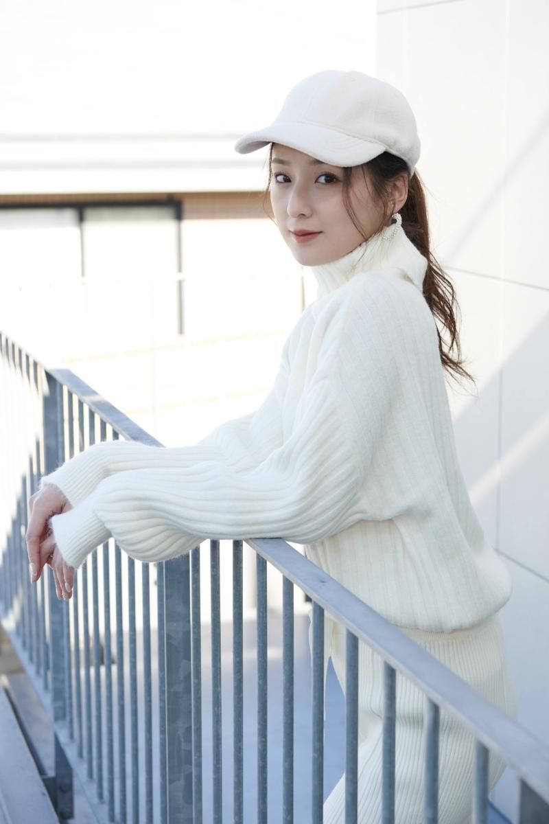 2022 AW 冴木柚葉着用 ボトルネックセーター 【WH /BR】 2022 AW 冴木柚葉着用 ボトルネックセーター 【WH /BR】