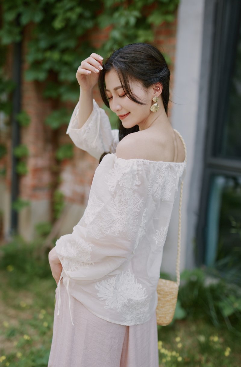ʪFINALSALE OFF !! 2023 Summer Collection  եե֥饦<img class='new_mark_img2' src='https://img.shop-pro.jp/img/new/icons1.gif' style='border:none;display:inline;margin:0px;padding:0px;width:auto;' />