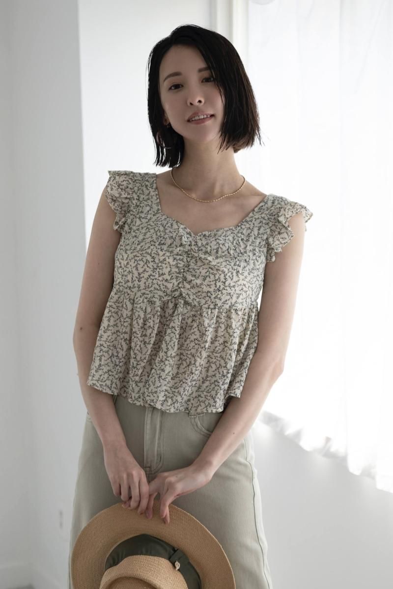特別オファー 2023 Summer collection 花柄フリルトップス【 WH 】 トップス